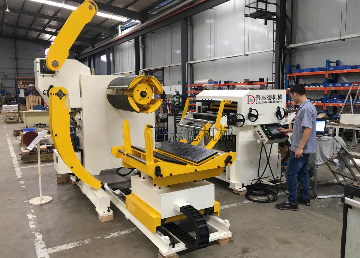 薄板三合一送料機 薄板三合一送料機