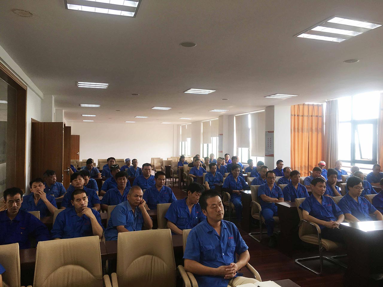 沖床送料機廠,沖床送料機生產廠家 沖床送料機廠,沖床送料機生產廠家